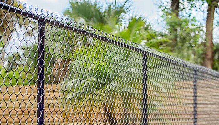 Chain Link Fence Wrap Edge