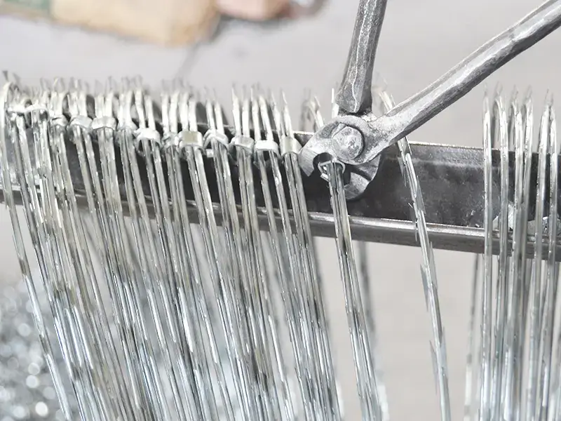 Razor Wire Clips