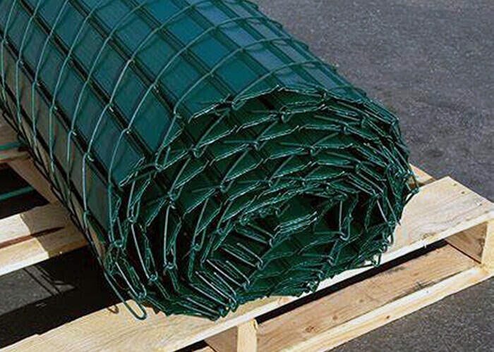 Pre-installed chain link fence with slats