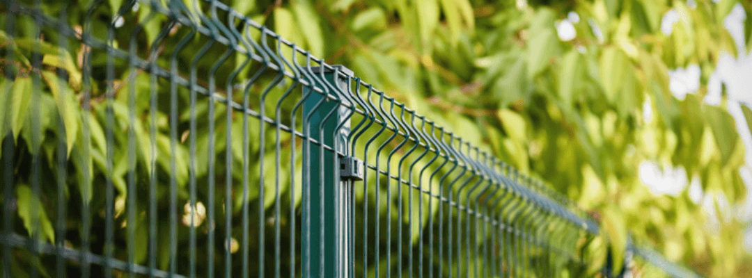 3D Fence V Mesh Fencing with Green PVC Coating