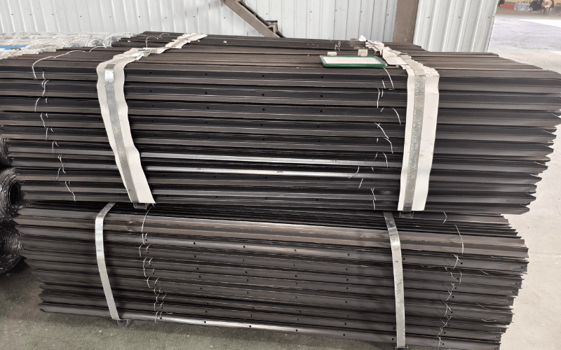 Star Picket Loading in Warehouse Shengsen Metal Star Picket Loading in Warehouse Shengsen Metal