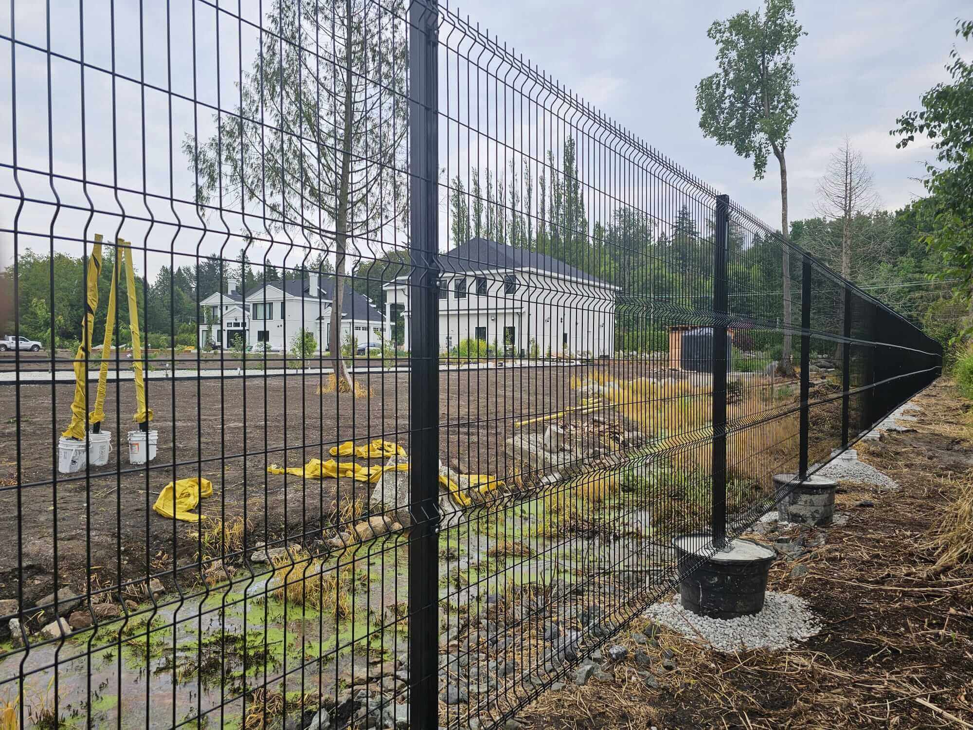 Shengsen Metal Sucessful Story 3D Fence For Canada Black PVC 1