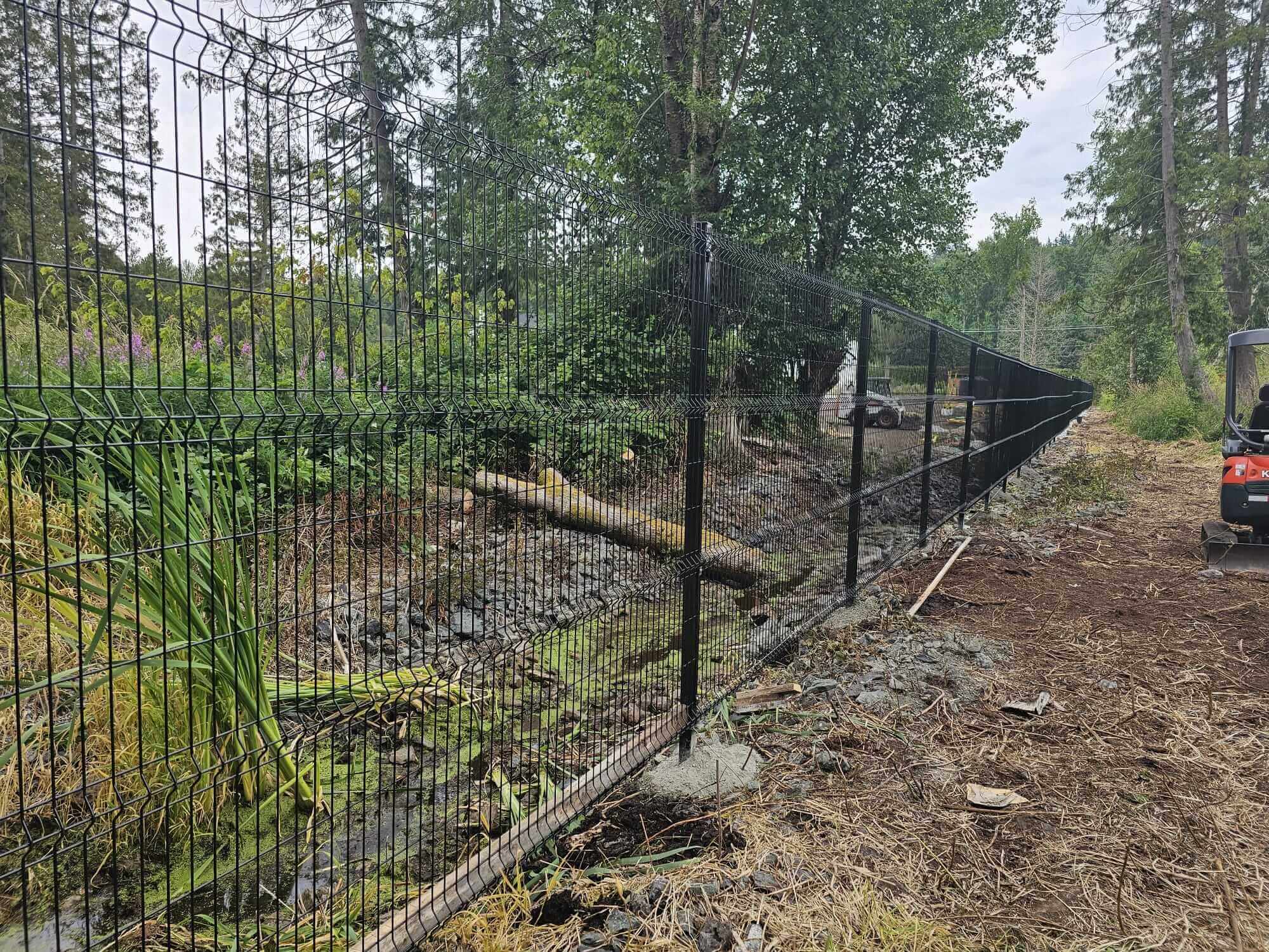 Shengsen Metal Sucessful Story 3D Fence For Canada Black PVC 2