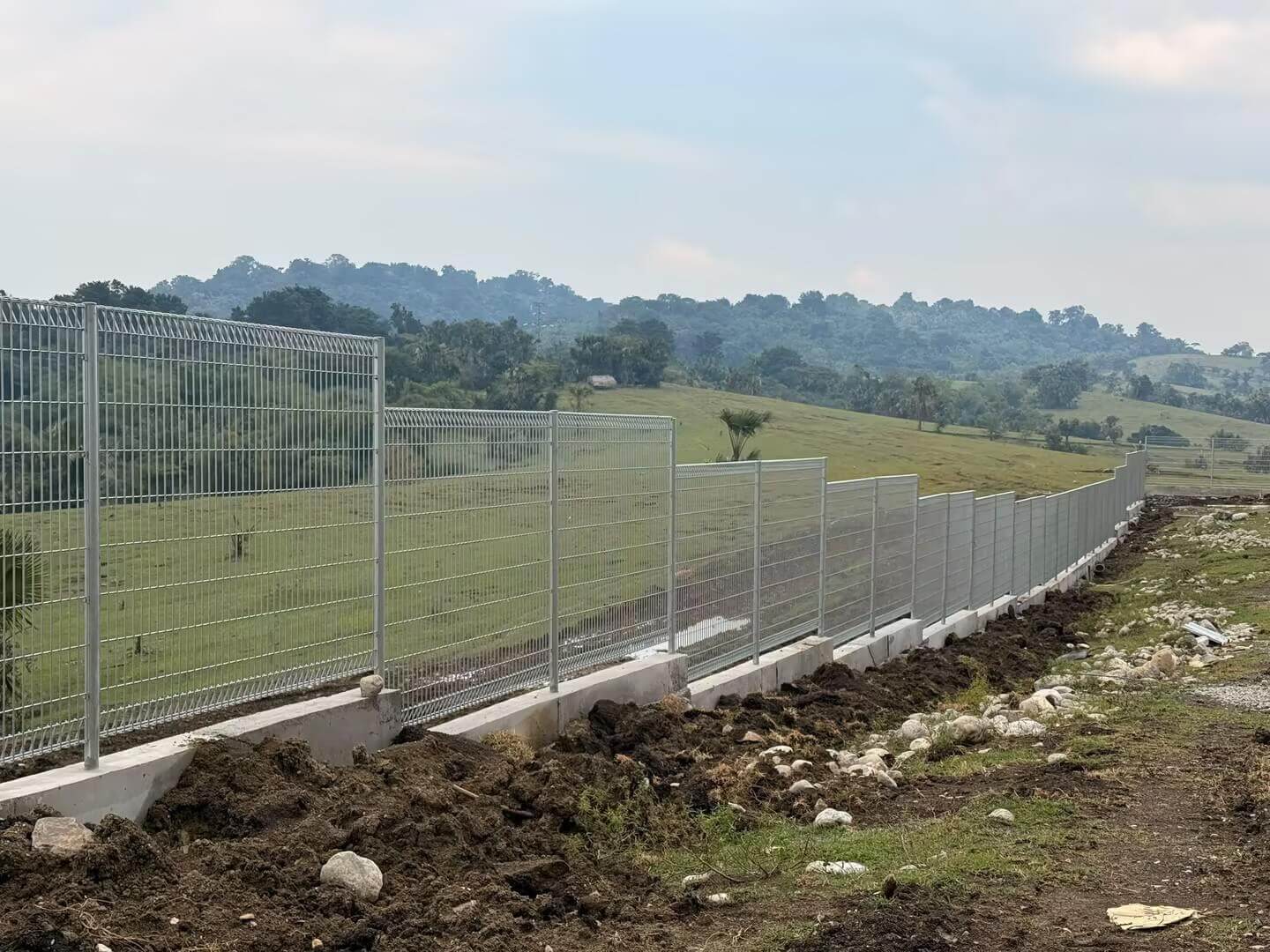 Long-Run Galvanized BRC Fence, Timor-Leste Project